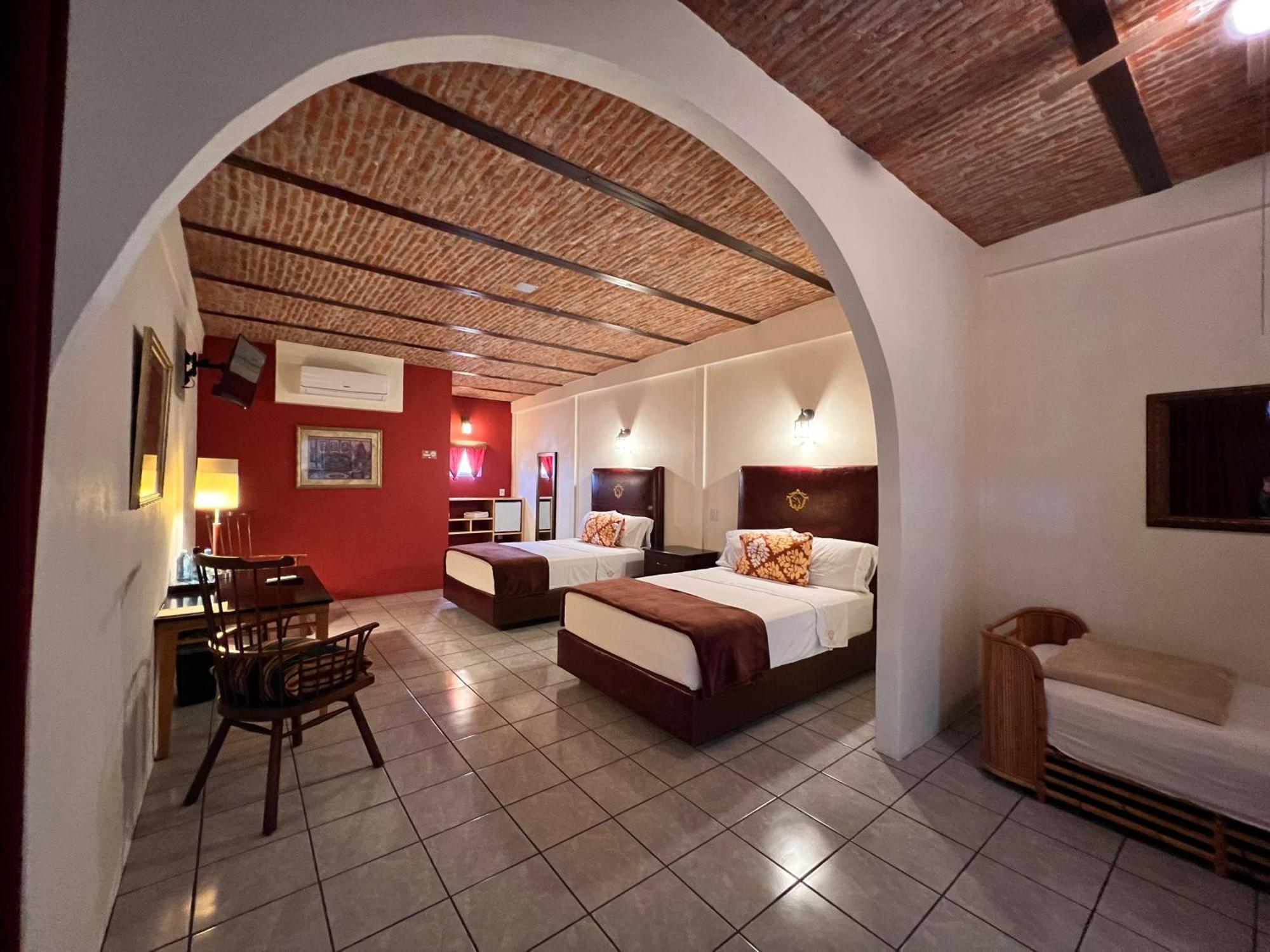 Hotel & Eventos Xalos Jalostotitlan Exterior photo